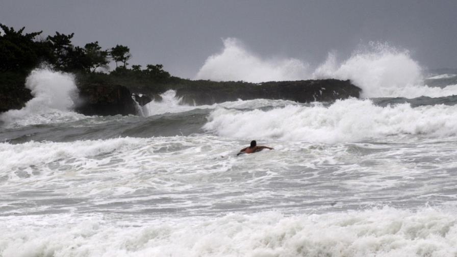 Alerta roja sigue en 21 provincias