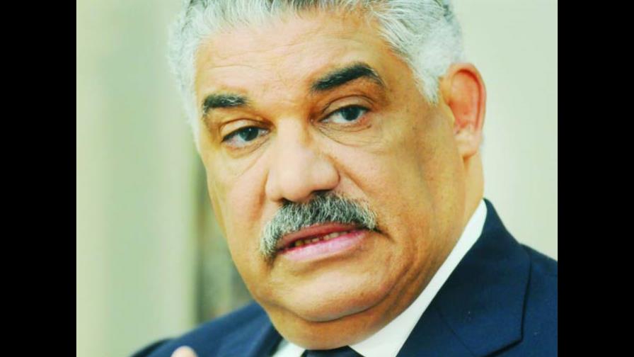 Trabaja para buscar la presidencia del PRD y de la República