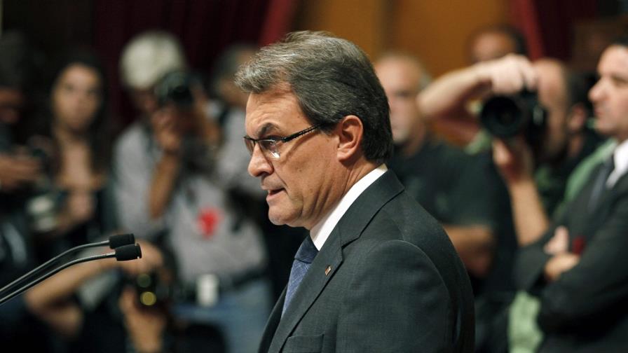 El presidente de Cataluña dice que llegó la hora de ejercer autodeterminación