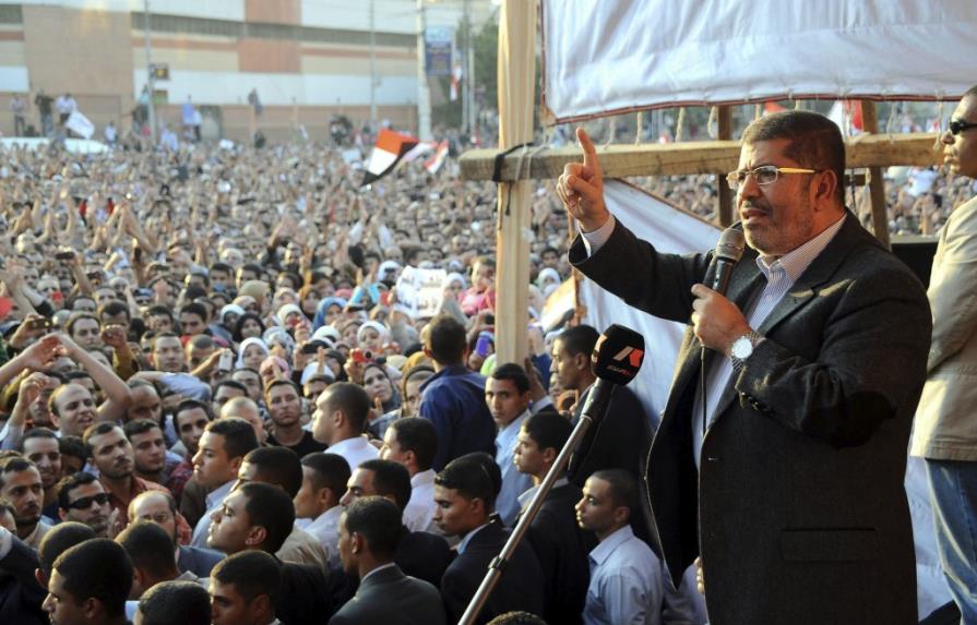 El Baradei ve peligro de una guerra civil en Egipto