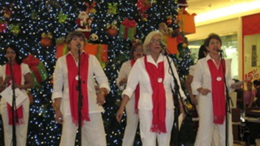 Coro del Voluntariado de la Plaza de la Salud graba disco