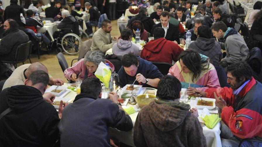 La Comunidad de SantEgidio organizó comidas de Navidad para 150,000 pobres