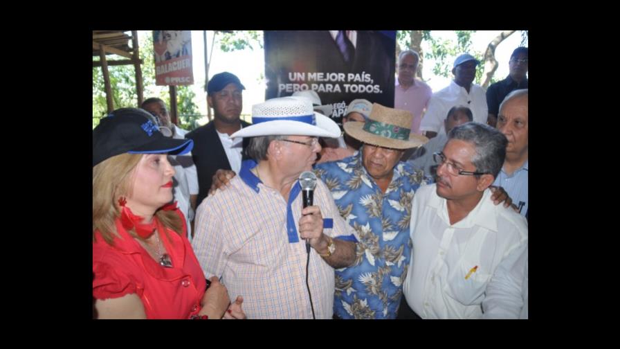 Hipólito Mejía recibe apoyo de dirigentes reformistas
