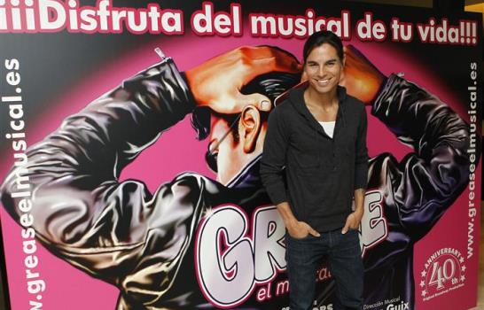 Julio Iglesias Jr. cantará y actuará en versión española de Grease