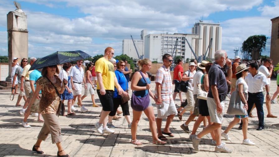 Hoteleros buscan que estadía y gastos turistas sean mayores