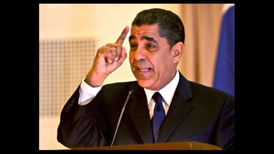 Leonel Fernández llama a brindar masivo apoyo al congresista Adriano Espaillat en NY