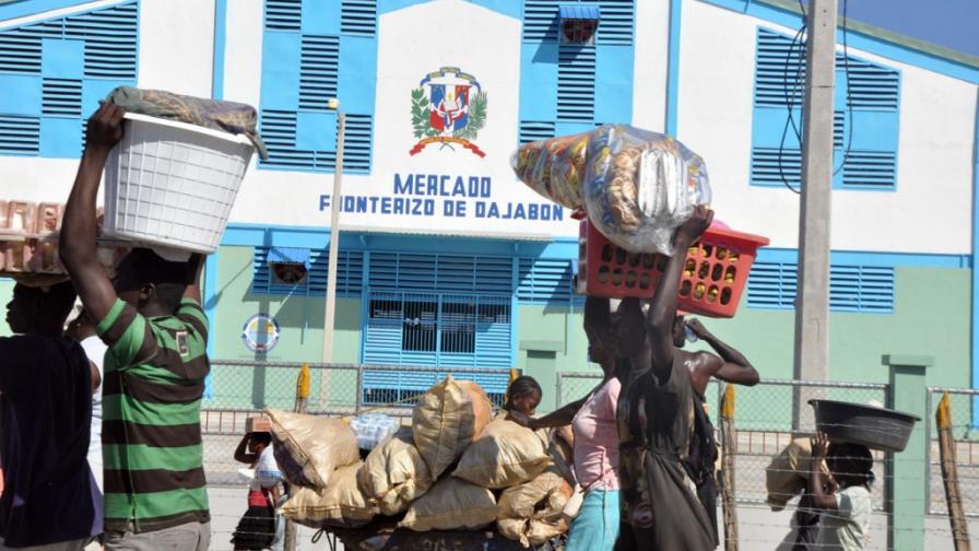 Mercado binacional mueve US$2,000MM al año Mercado binacional mueve US$2,000MM al año