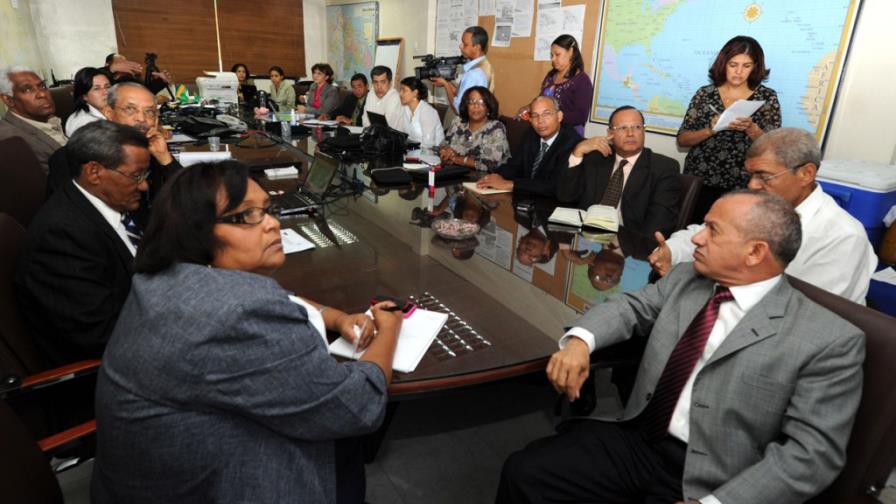 Ministros toman medidas ante los efectos de Isaac