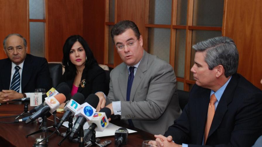 Conep afirma ingresos públicos no cayeron