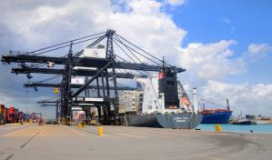 Crédito industrial pierde ritmo: cae participación, sube morosidad y suben tasas