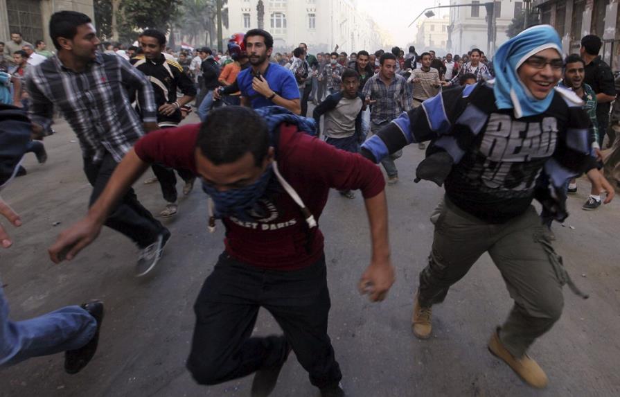 Un muerto y 40 heridos en protestas en Egipto