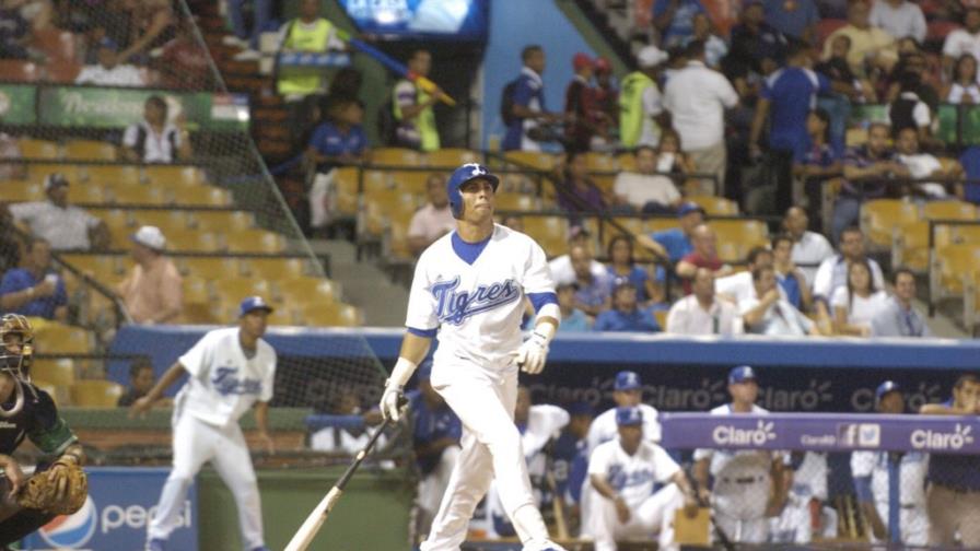 Licey se sacude y entierra racha 4 derrotas Licey se sacude y entierra racha 4 derrotas
