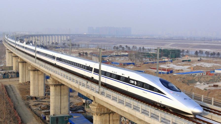China inaugura línea más larga de tren rápido