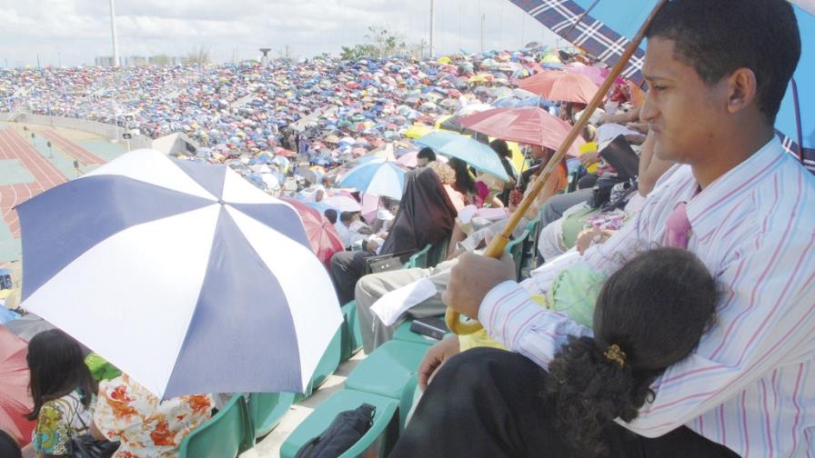 Testigos de Jehová prefieren den trabajo y no la comida de un día