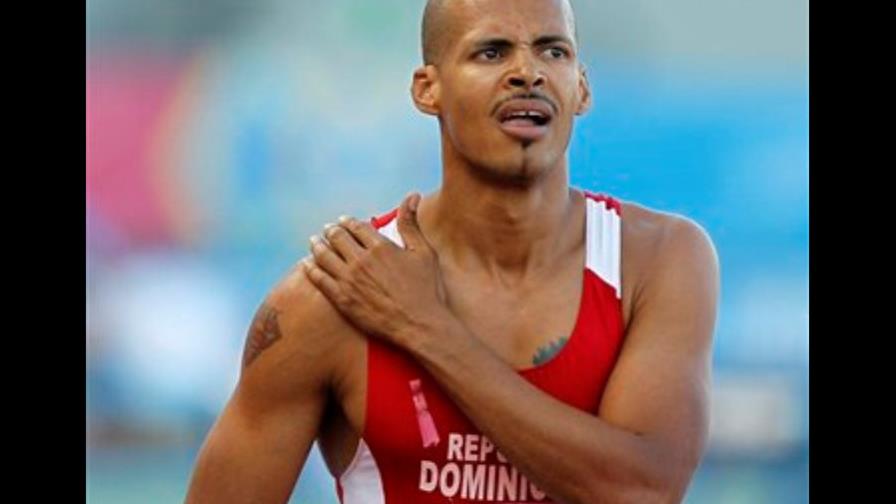 Félix Sánchez busca evadir las lesiones para reinar en la pista