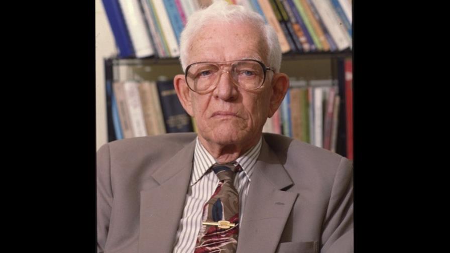 UASD celebrará 103 años de Juan Bosch