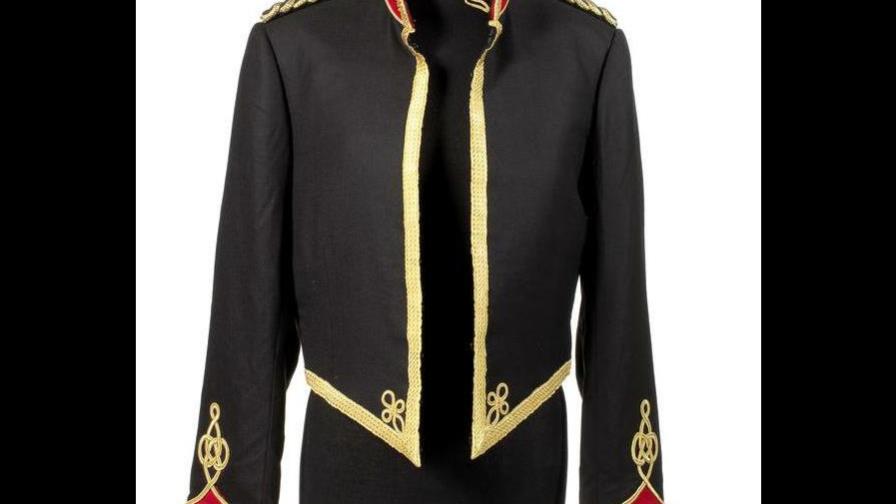 Subastarán trajes de Freddie Mercury, Michael Jackson y Kurt Cobain