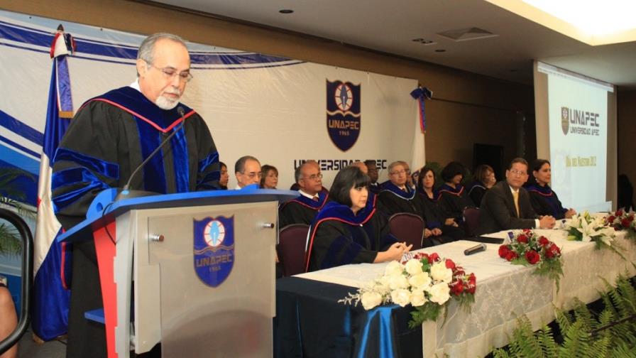 Sangiovanni: Las universidades se han visto en la necesidad de asumir las carencias de la educación básica y media