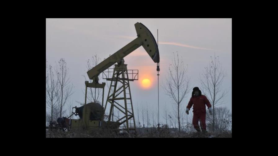 El barril del petróleo de Texas abre con un ascenso del 0,11