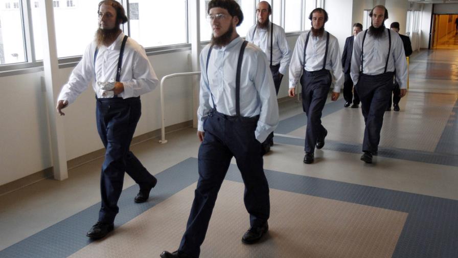 Comienza juicio contra 16 amish acusados de cortar pelo y barba a vecinos