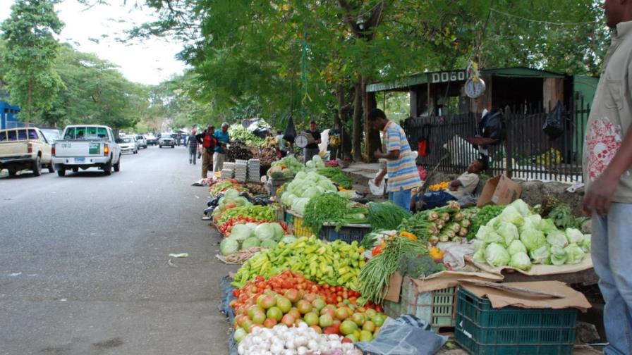 Someten proyecto que crea el Mercadom