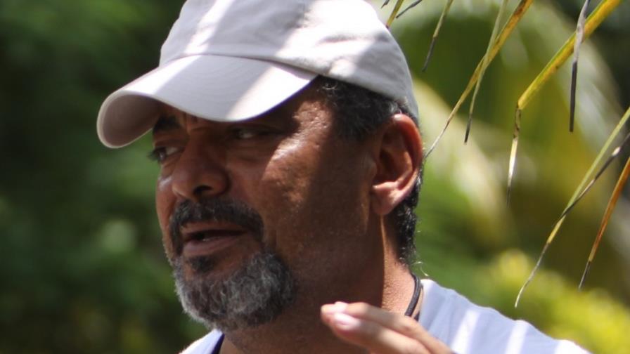 Cuatro hombres en motocicletas intentan asaltar a Alfonso Rodríguez