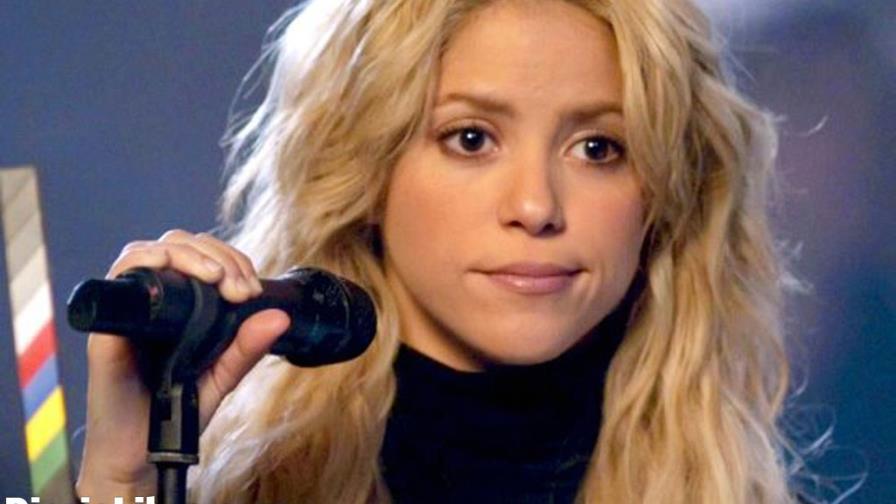 De la Rúa demanda a Shakira