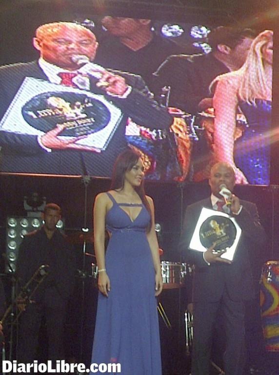 Rubby Pérez, reconocido en Colombia en Premios Luna