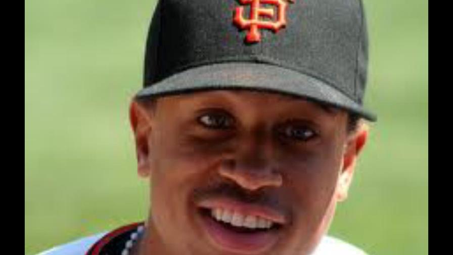 Emmanuel Burriss, firmado por Cincinnati