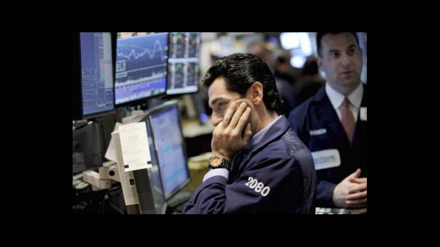 Wall Street acumula tres jornadas en rojo
