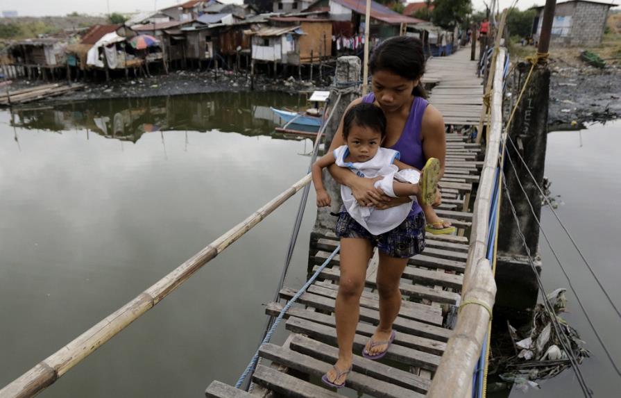 Cinco muertos tras el paso de una tormenta tropical por Filipinas