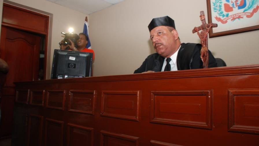 Suspenden juez de Ejecución de la Pena de San Cristóbal