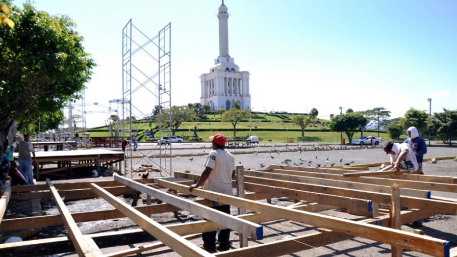 El Carnaval de Santiago prepara el calentamiento El Carnaval de Santiago prepara el calentamiento
