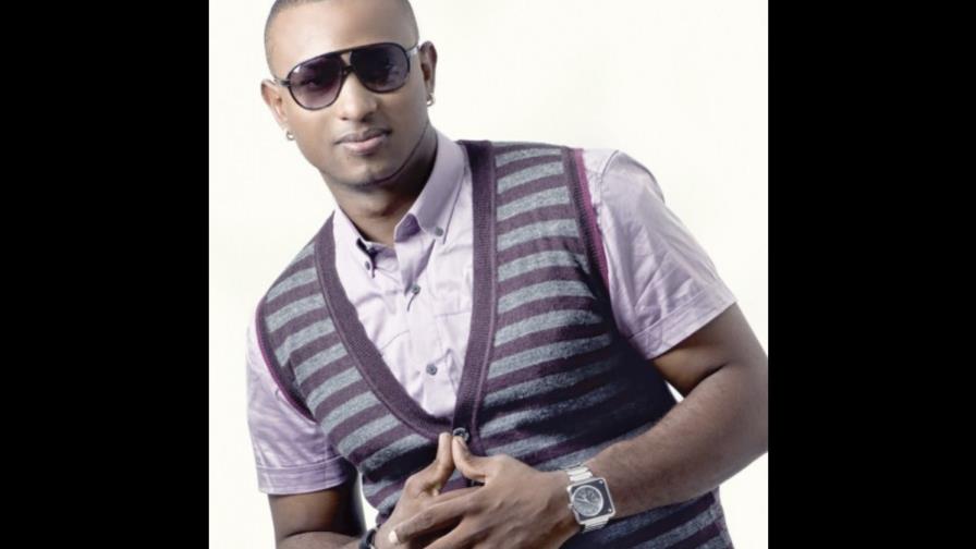 Famoso Salvavidas graba disco con carga social