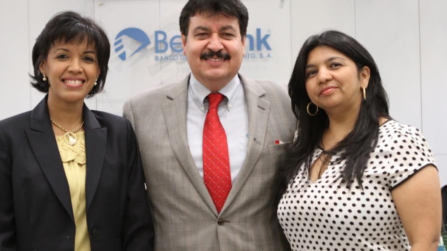 Inauguran sucursal del Banco de Ahorro y Crédito Bellbank en Megacentro