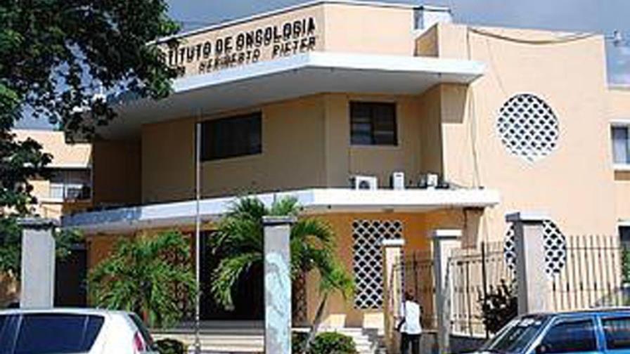 El oncológico Heriberto Peter mantendrá igual su función El oncológico Heriberto Peter mantendrá igual su función