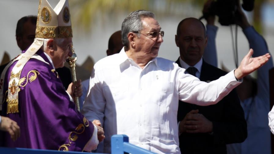Benedicto XVI pide cambios en Cuba y en el mundo