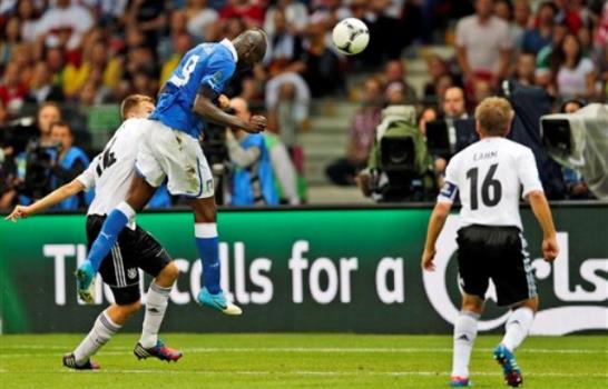 Italia derrota 2-1 a Alemania para avanzar a la final de la Eurocopa Italia derrota 2-1 a Alemania para avanzar a la final de la Eurocopa