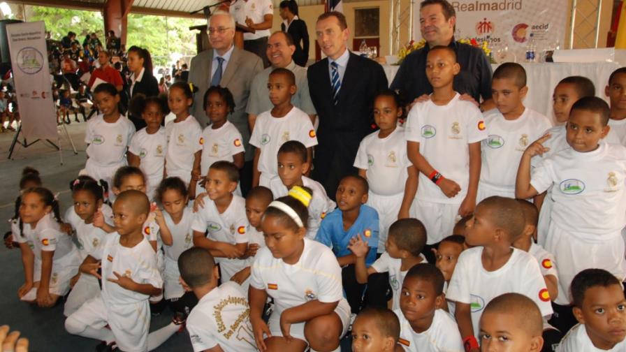 El Real Madrid apadrinará dos escuelas salesianas en el país El Real Madrid apadrinará dos escuelas salesianas en el país