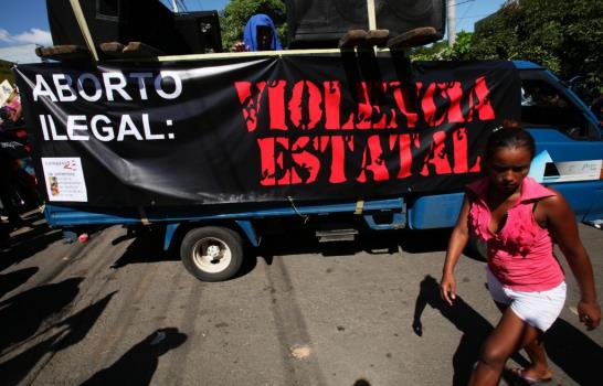 Grupos de dominicanas reclaman la despenalización del aborto Grupos de dominicanas reclaman la despenalización del aborto