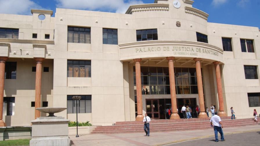 Recluso se fuga lanzándose de tercer piso Palacio Justicia