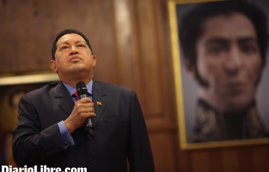 Chávez vuelve a Cuba para tratarse cáncer