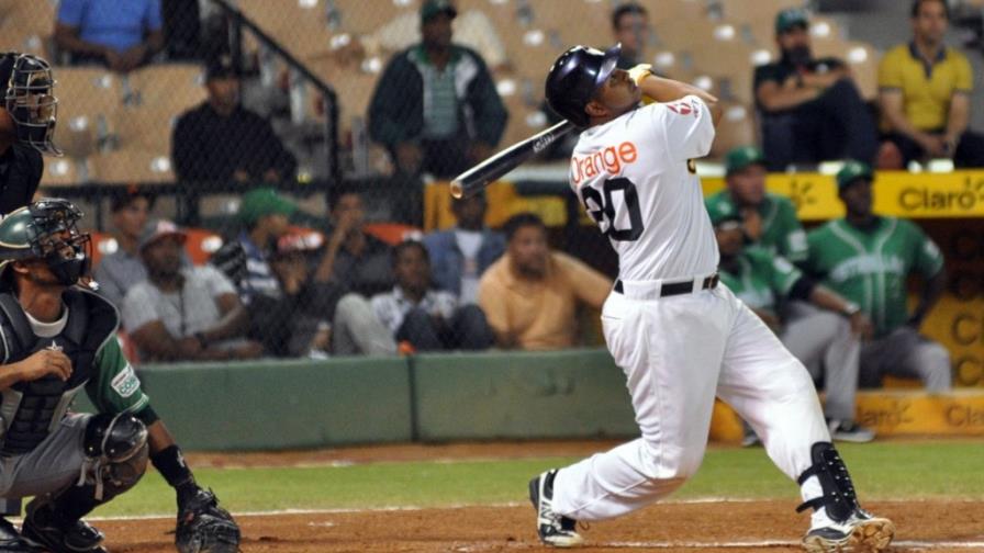 Águilas 8, Estrellas 6, en el séptimo inning