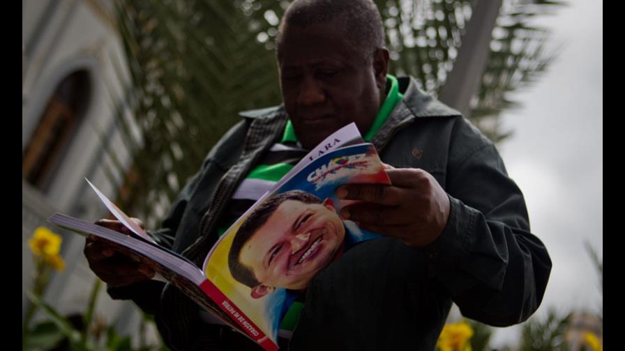 Incertidumbre genera rumores sobre salud de Chávez