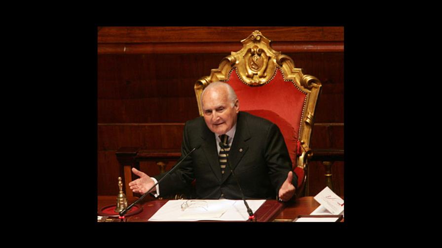 Fallece el ex presidente italiano Luigi Scalfaro Fallece el ex presidente italiano Luigi Scalfaro