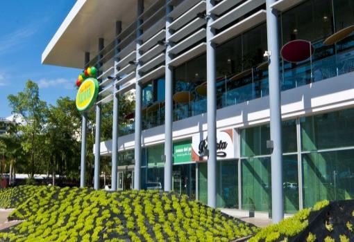 Edificios comerciales, creativos y amigables Edificios comerciales, creativos y amigables