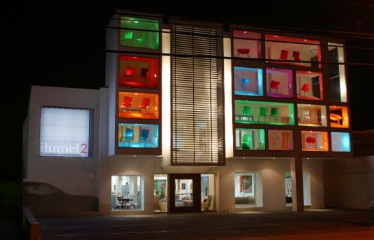 Edificios comerciales, creativos y amigables Edificios comerciales, creativos y amigables