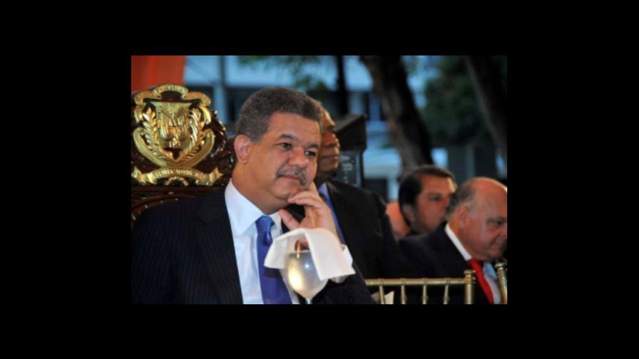 Presidente inaugura pabellón y multiuso en San Francisco de Macorís