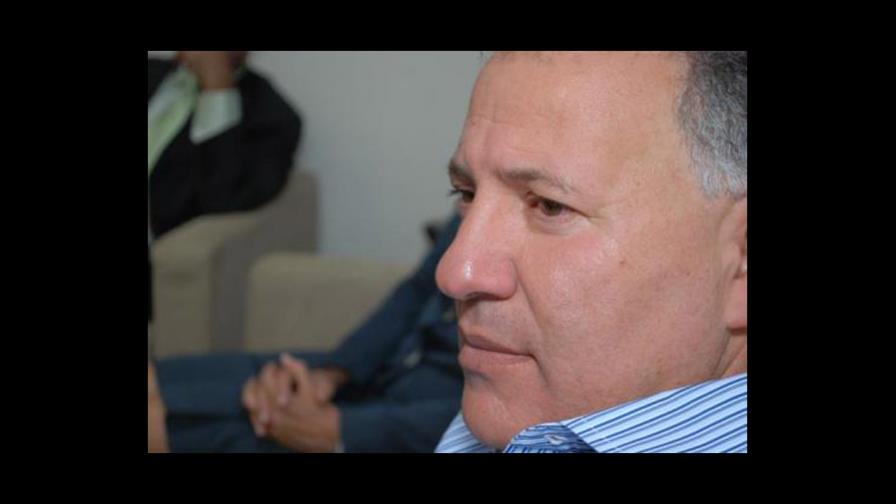 Serulle dice que el Gobierno sólo adelantó el 10% para construir obra