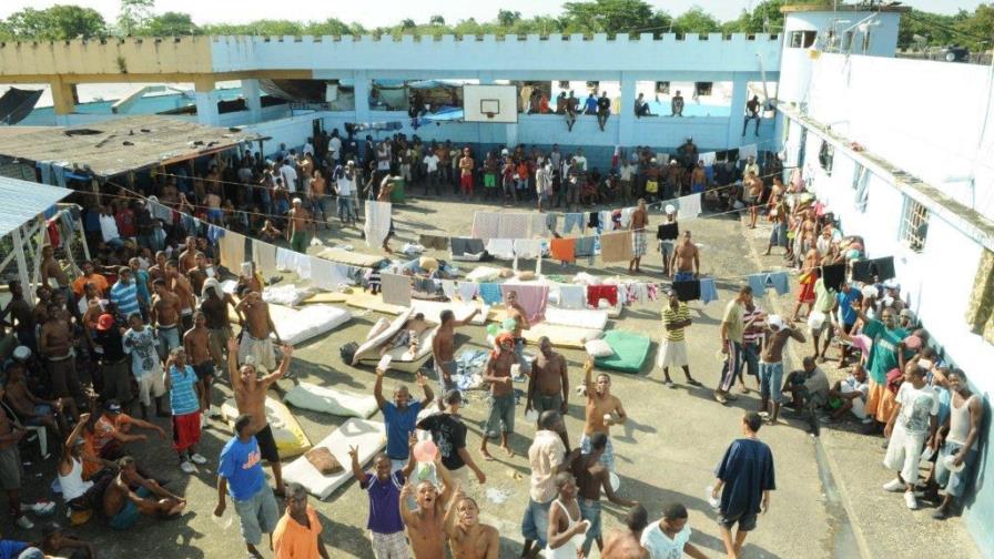 Procuraduría y SP hacen operativo en La Victoria Procuraduría y SP hacen operativo en La Victoria